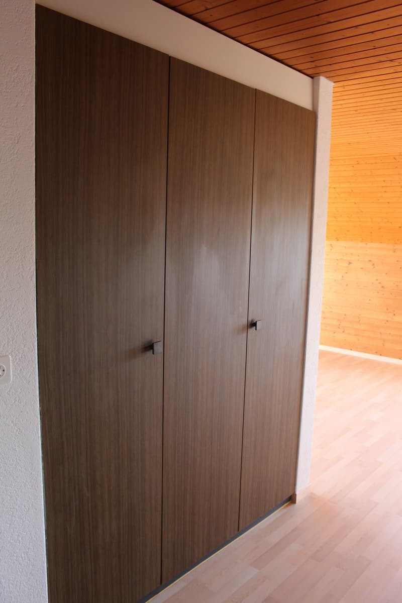 ältere 3-Zimmer-Altbau-Dachwohnung an ruhiger Lage in Gasel, Gde. Köniz (9)