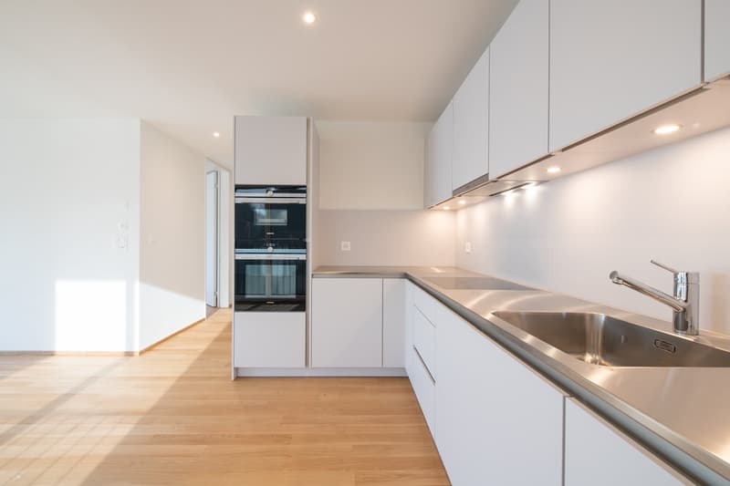 Top moderne 3.5 Zimmer-Wohnung im Zentrum von Münchenbuchsee (3)