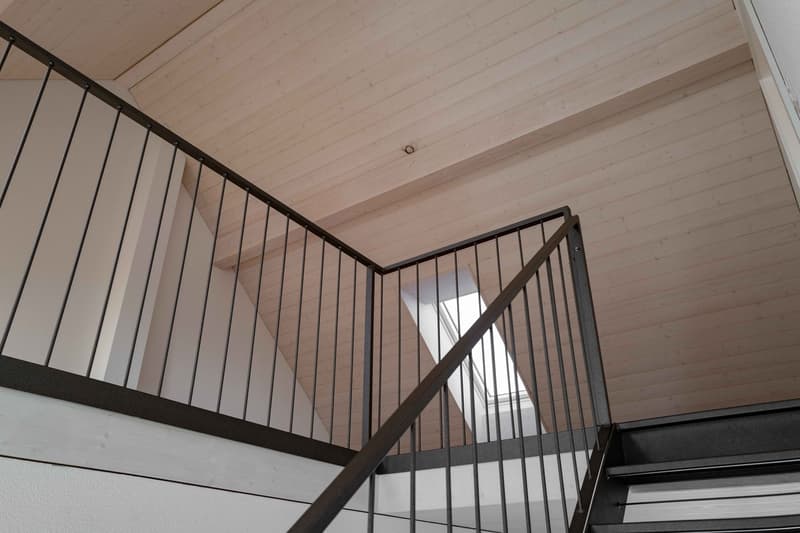 6,5-Zimmer - Doppeleinfamilienhaus mit grosser Galerie (17)