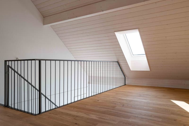 6,5-Zimmer - Doppeleinfamilienhaus mit grosser Galerie (18)