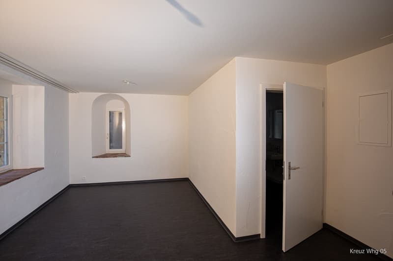 Wohnen im historischen Kreuz in Ligerz am Bielersee (12)