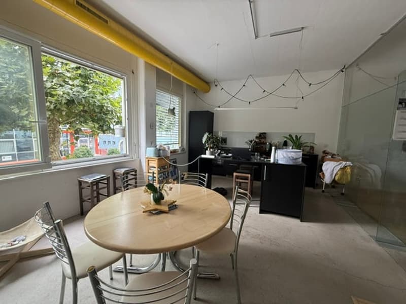 Grosse Wohnung / Loft Duplex zu vermieten in Nidau (3)