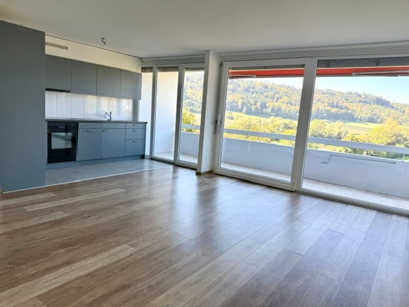 Helle 3-Zimmer-Wohnung mit Balkon und Aussicht in Brügg (1)