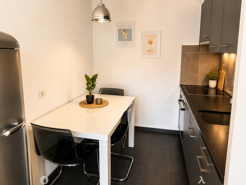 Möbliert wohnen im Herzen von Biel – 40 m², Balkon, Klima & Sauna (7)