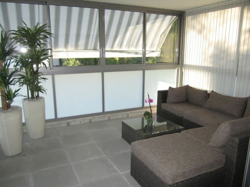 Perfetto per coppie e famiglie: appartamento spazioso di 4,5 locali con giardino invernale e balcone (1)