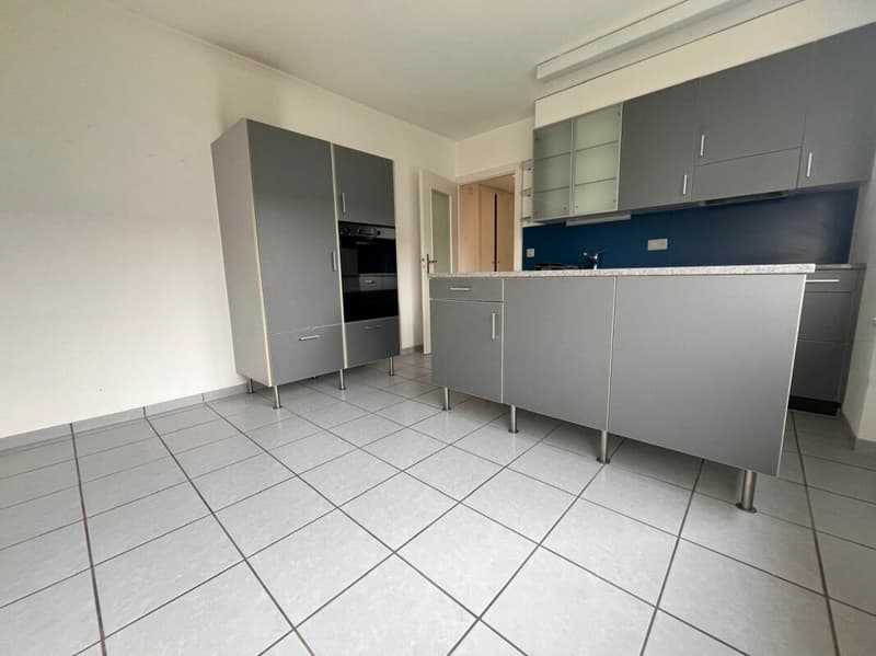 Appartamento luminoso, accogliente 3.5 locali con ampio balcone (8)