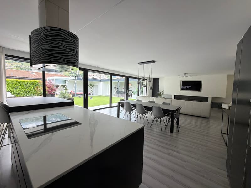 Exceptional Contemporary Property in Saxon (18)