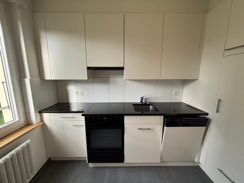 Charmante 3.5-Zimmerwohnung mit Balkon in Ostermundigen – Ab September verfügbar. (11)