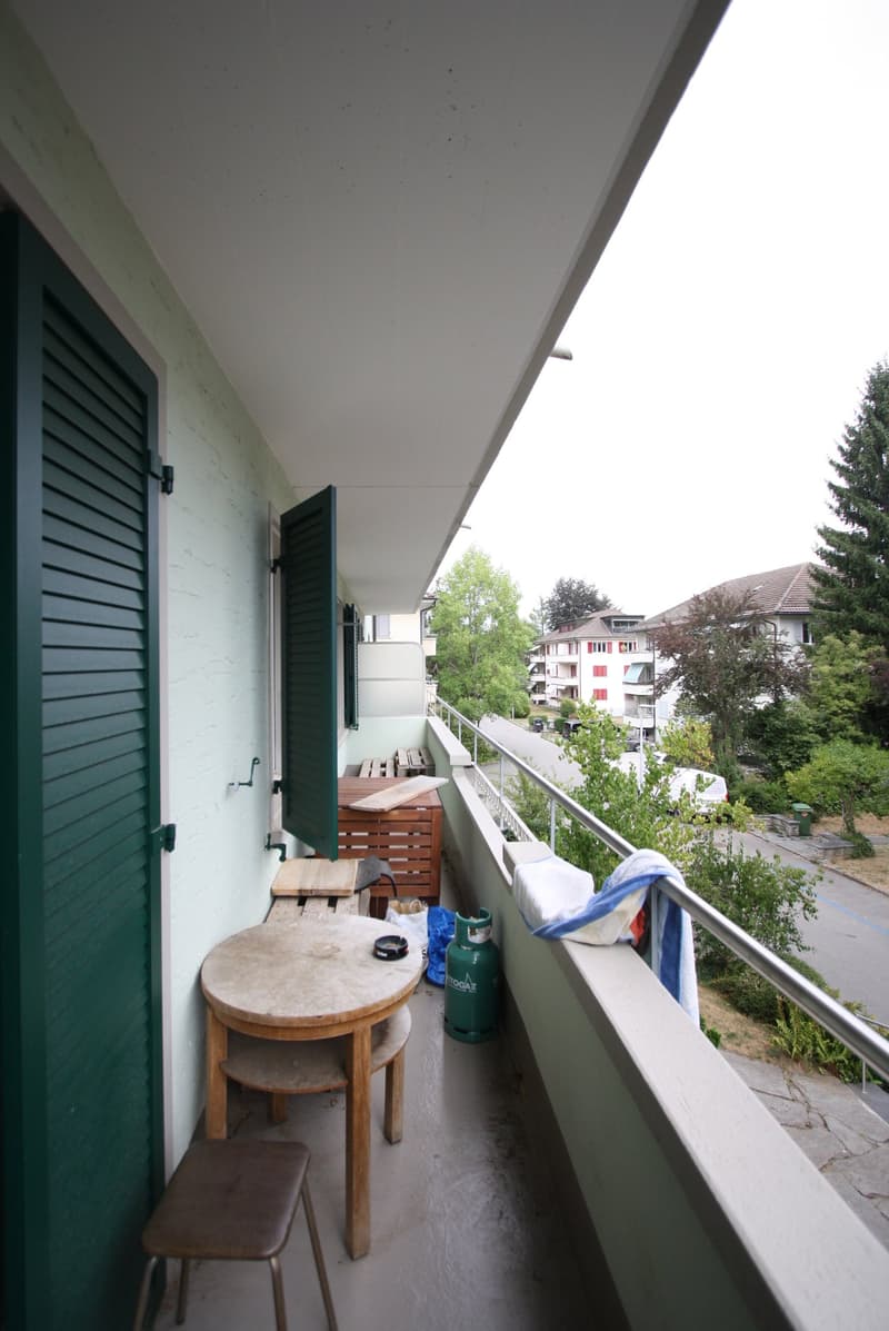 Incantevole appartamento di 3,5 locali con balcone a Ostermundigen – disponibile da settembre. (15)