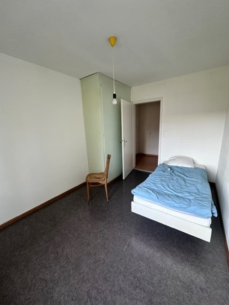 Charmante 4-Zimmer-Wohnung mit Balkon in ruhiger Lage in Köniz (10)