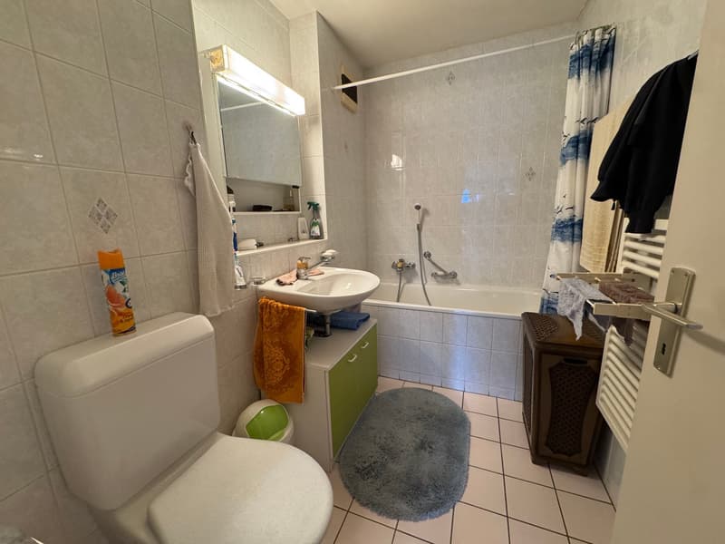 Appartement de 3,5 pièces avec balcon à Ollon (2)