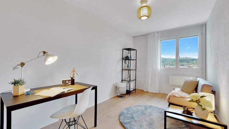 Frisch sanierte 4.5-Zimmerwohnung (4)