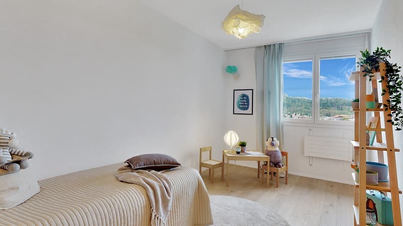 Frisch sanierte 4.5-Zimmerwohnung (5)