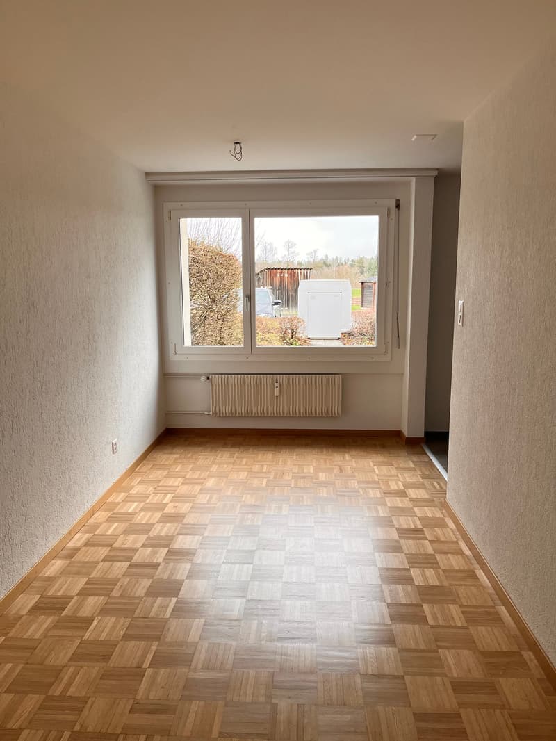 3.5-Zimmer-Wohnung im Erdgeschoss mit Gartensitzplatz (5)
