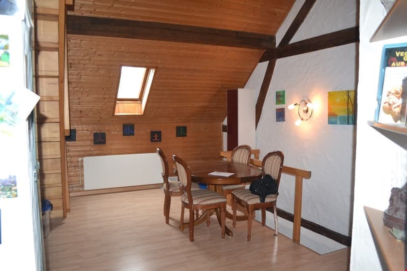Gemütliche 3 Zi- Dachwohnung (8)
