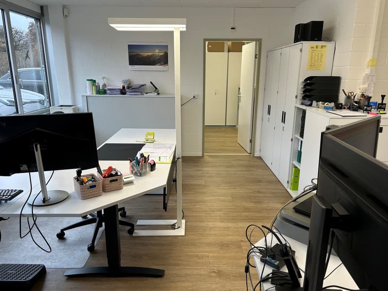 Büroflächen in Industriezone "Bornfeld Gheid" zu vermieten (3)