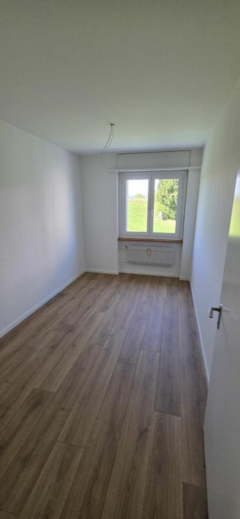 Appartamento di 3.5 locali con cucina nuova in affitto! (6)