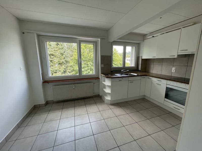 schöne 3.5-Zimmerwohnung im Hochparterre zu vermieten! (5)