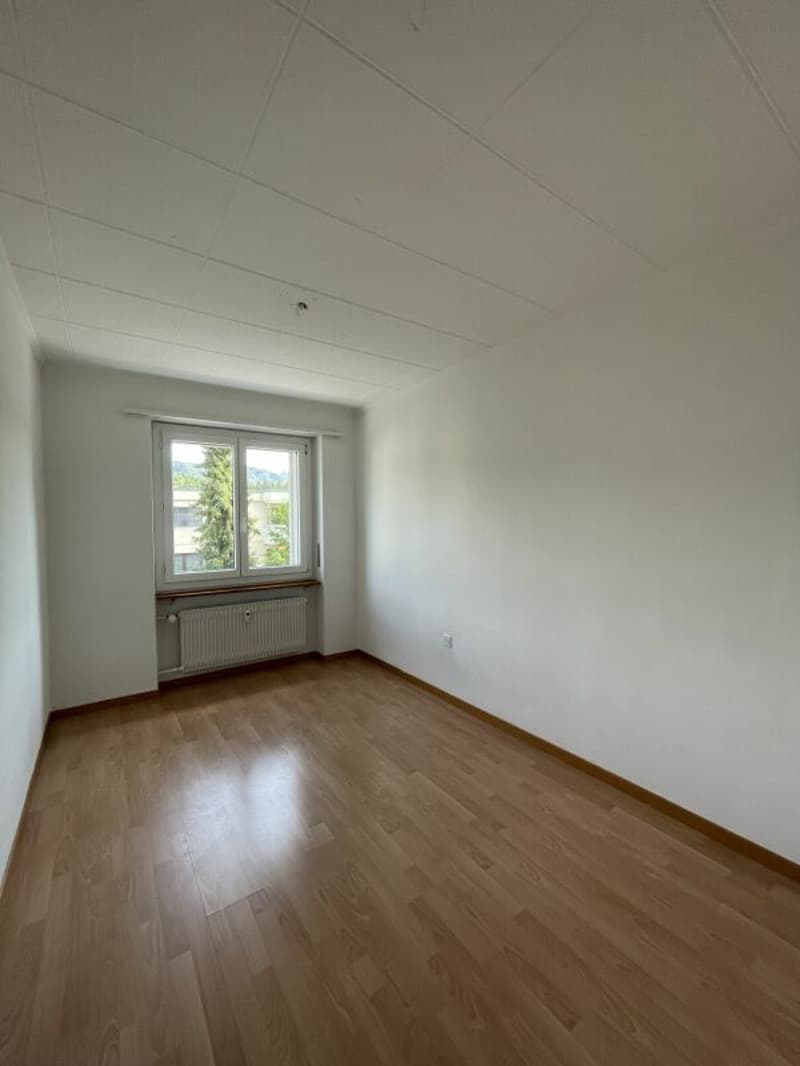 schöne 3.5-Zimmerwohnung im Hochparterre zu vermieten! (10)