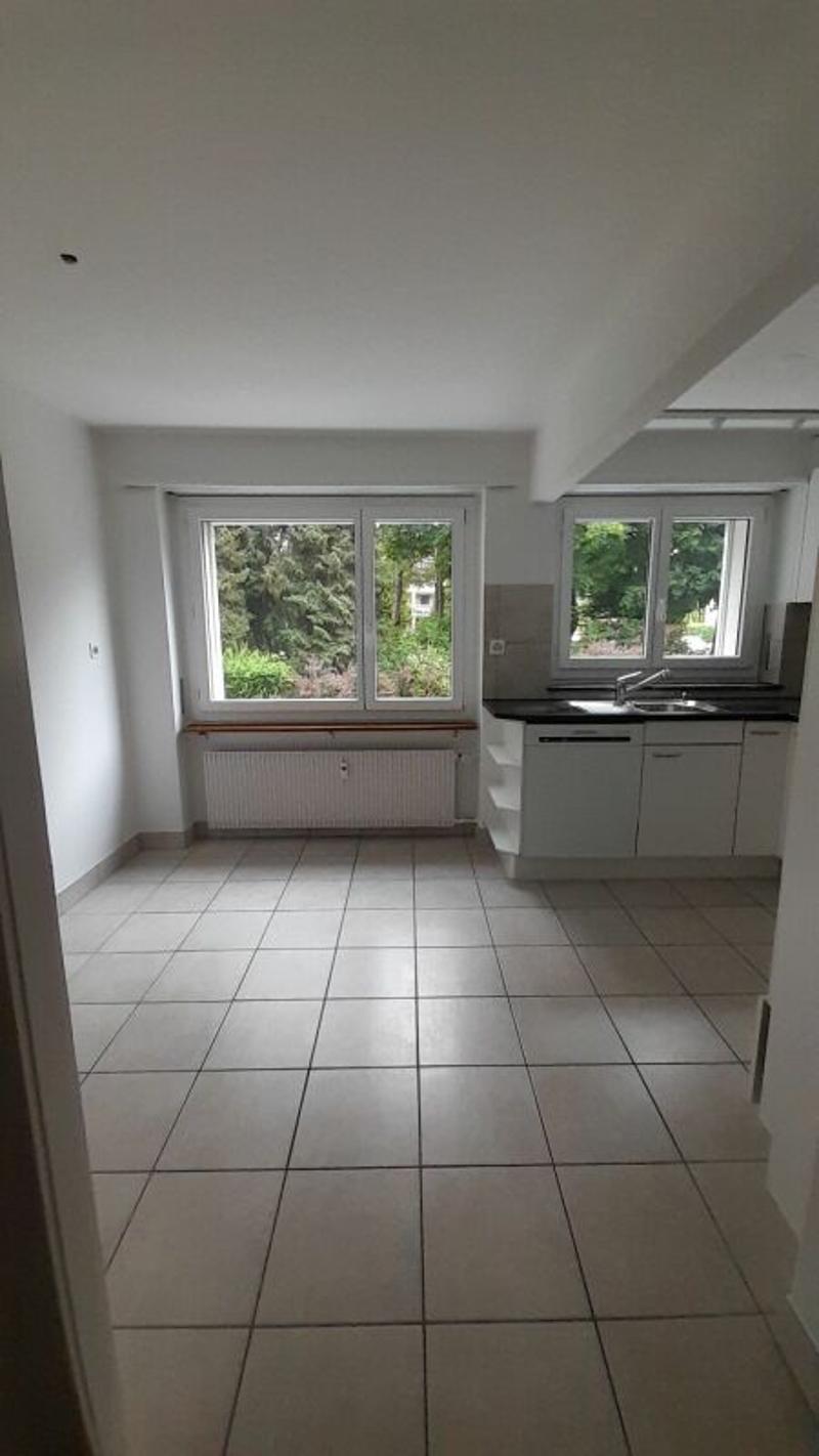 Appartamento di 3,5 locali senza barriere con balcone enorme a Urtenen-Schönbühl in affitto! (4)