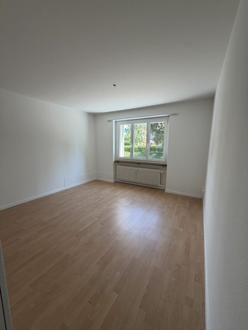 Appartement de 3,5 pièces sans barrieres avec grand balcon à Urtenen-Schönbühl à louer ! (14)