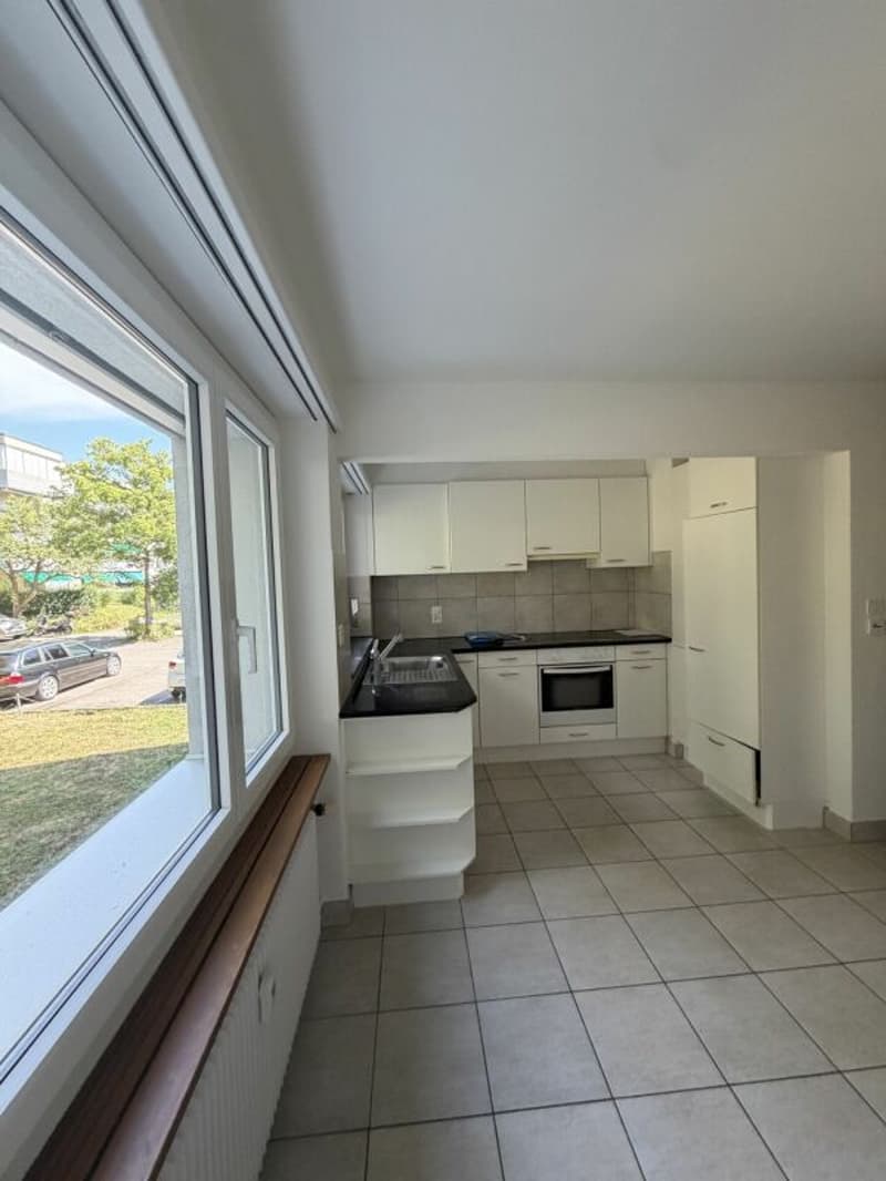 Appartement de 3,5 pièces sans barrieres avec grand balcon à Urtenen-Schönbühl à louer ! (6)