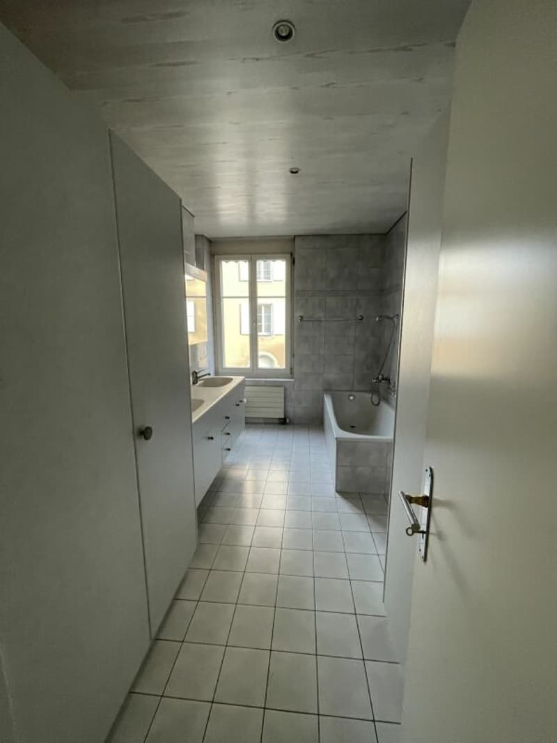 Bern/Eigerplatz - sunny and spacious 5-room apartment for rent! (4)