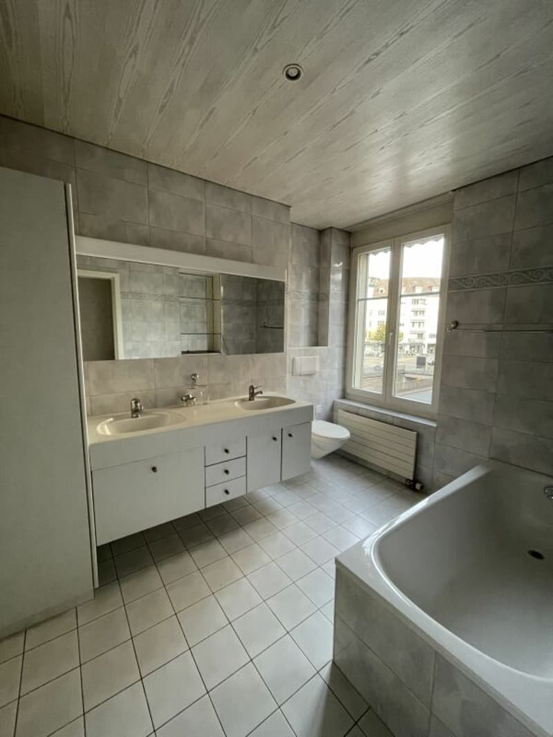 Bern/Eigerplatz - sunny and spacious 5-room apartment for rent! (3)