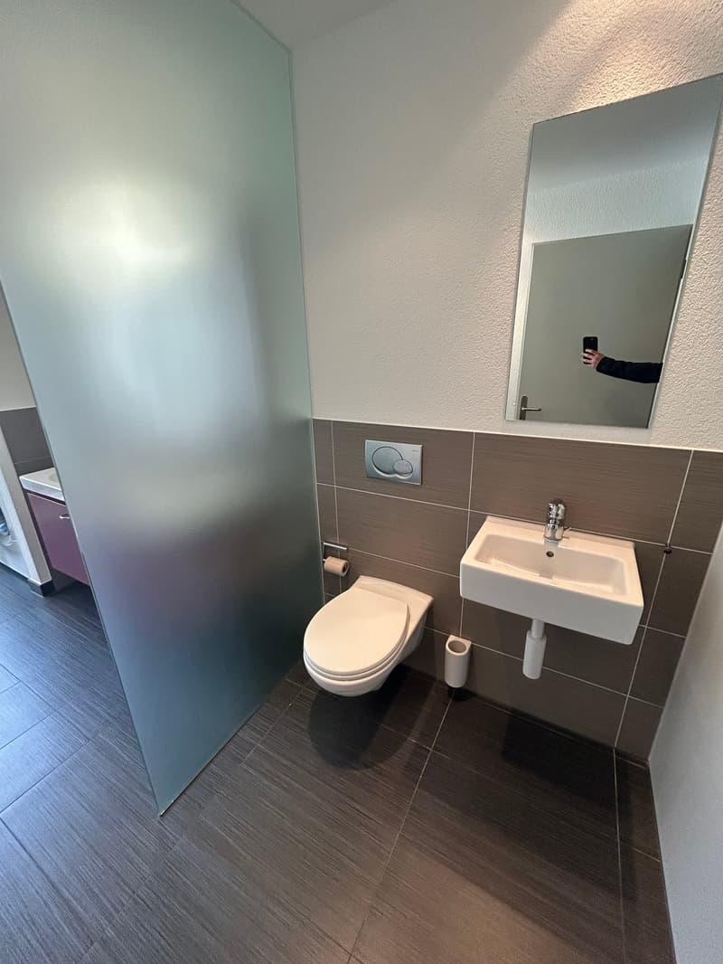 Unique appartement au centre de Bienne avec ascenseur dans l'appartement (17)