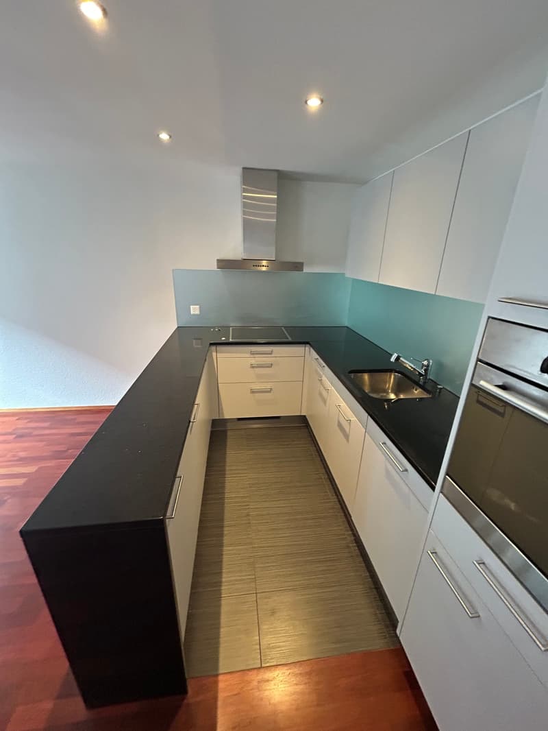 Unique appartement au centre de Bienne avec ascenseur dans l'appartement (10)