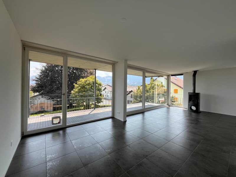 grosse 4.5-Zimmer Wohnung mit div. Nebenräumen an zentraler Lage (8)