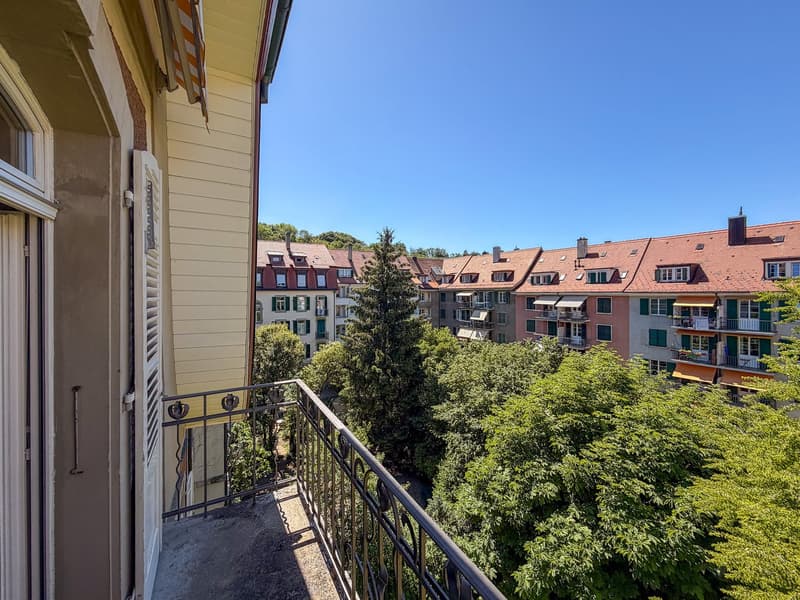 Charmant appartement maisonnette 4 pièces dans un immeuble ancien sur la Südbahnhofstrasse, Berne (1)