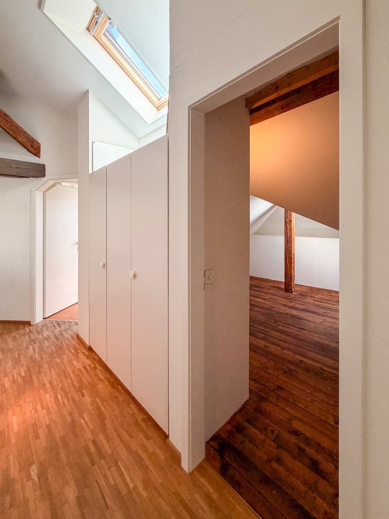 Charmant appartement maisonnette 4 pièces dans un immeuble ancien sur la Südbahnhofstrasse, Berne (17)