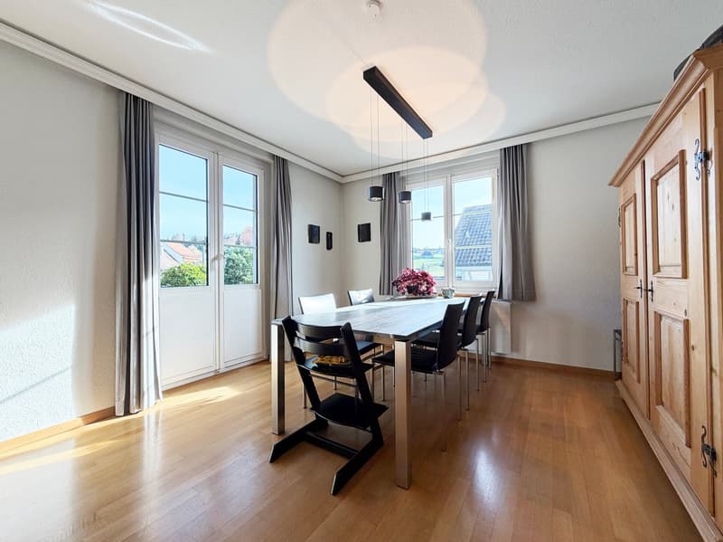 Maisonettewohnung mit grosser Terrasse, Zentrum Niederscherli (3)
