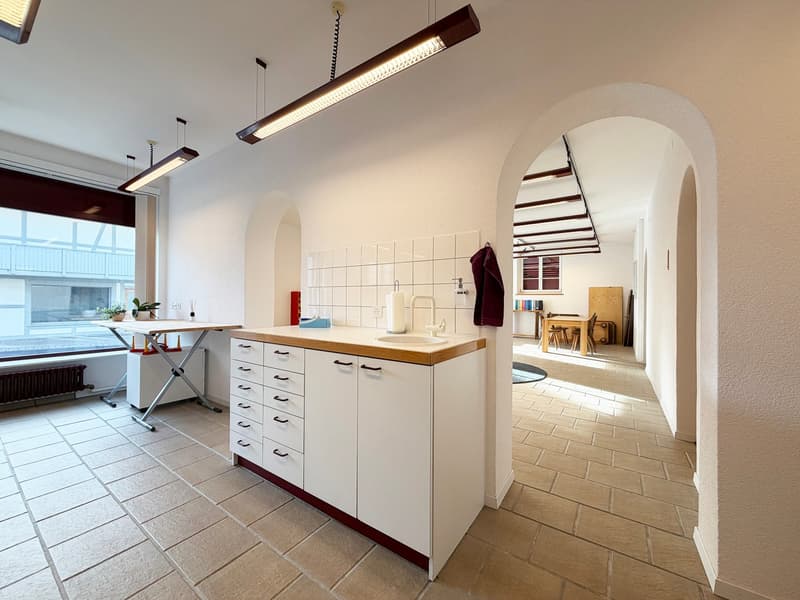 Ladenlokal / Atelier im Zentrum von Niederscherli (3)