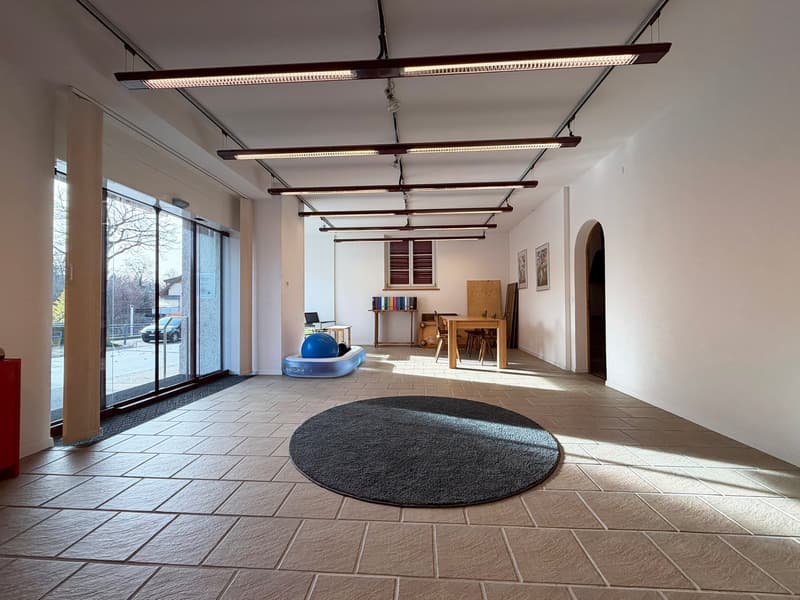 Ladenlokal / Atelier im Zentrum von Niederscherli (6)