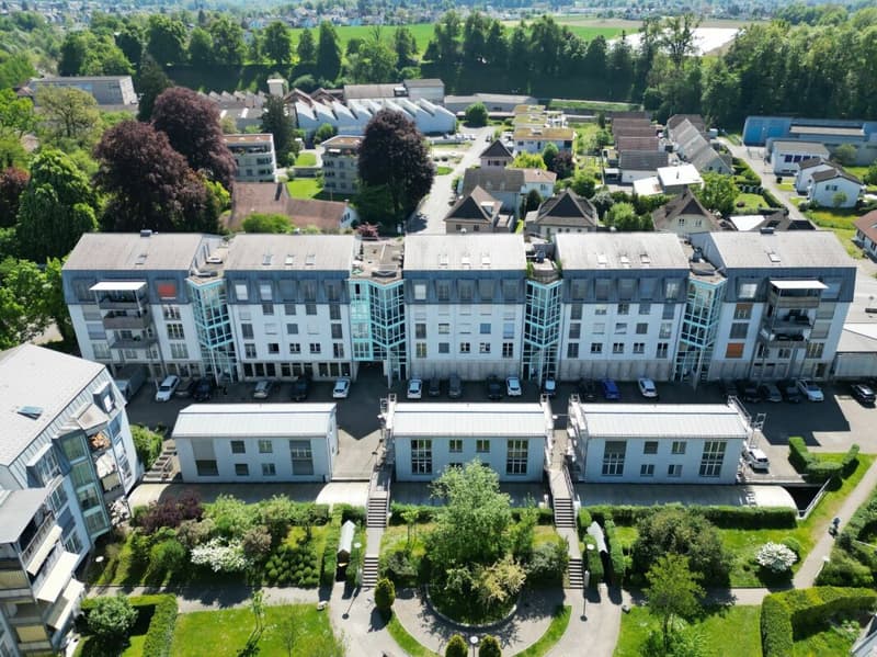 Spacious office space with 57m² - Plenty of room for your ideas (1)