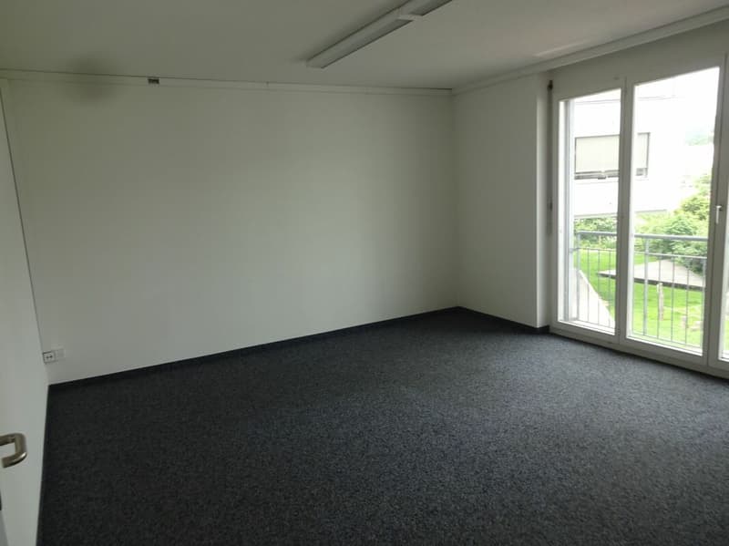 Spacious office space with 57m² - Plenty of room for your ideas (2)