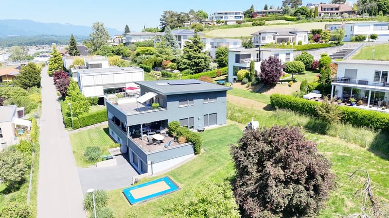Ampia casa per più generazioni a Bellmund – Moderna, tranquilla e adatta alle famiglie (3)