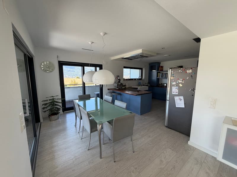 Ampia casa per più generazioni a Bellmund – Moderna, tranquilla e adatta alle famiglie (5)