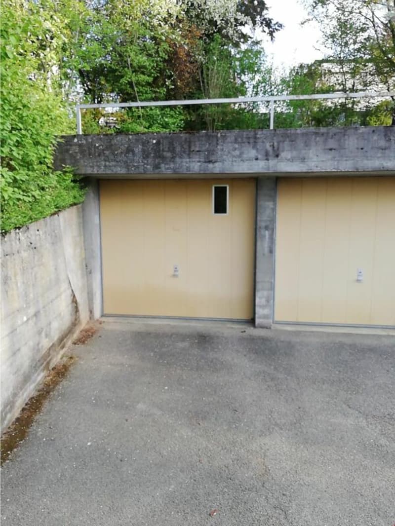 Garagenbox zu vermieten (1)