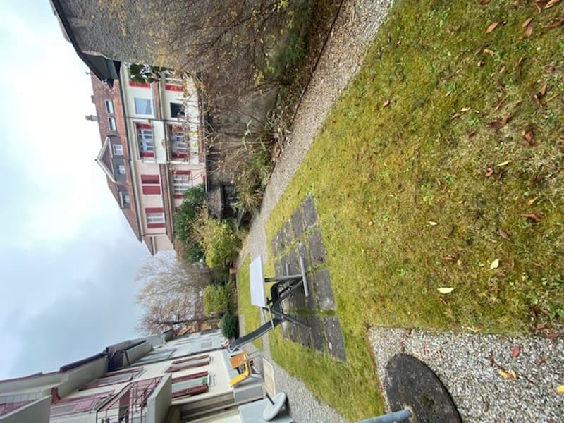Appartement élégant au dernier étage dans le quartier Kirchenfeld très demandé (10)