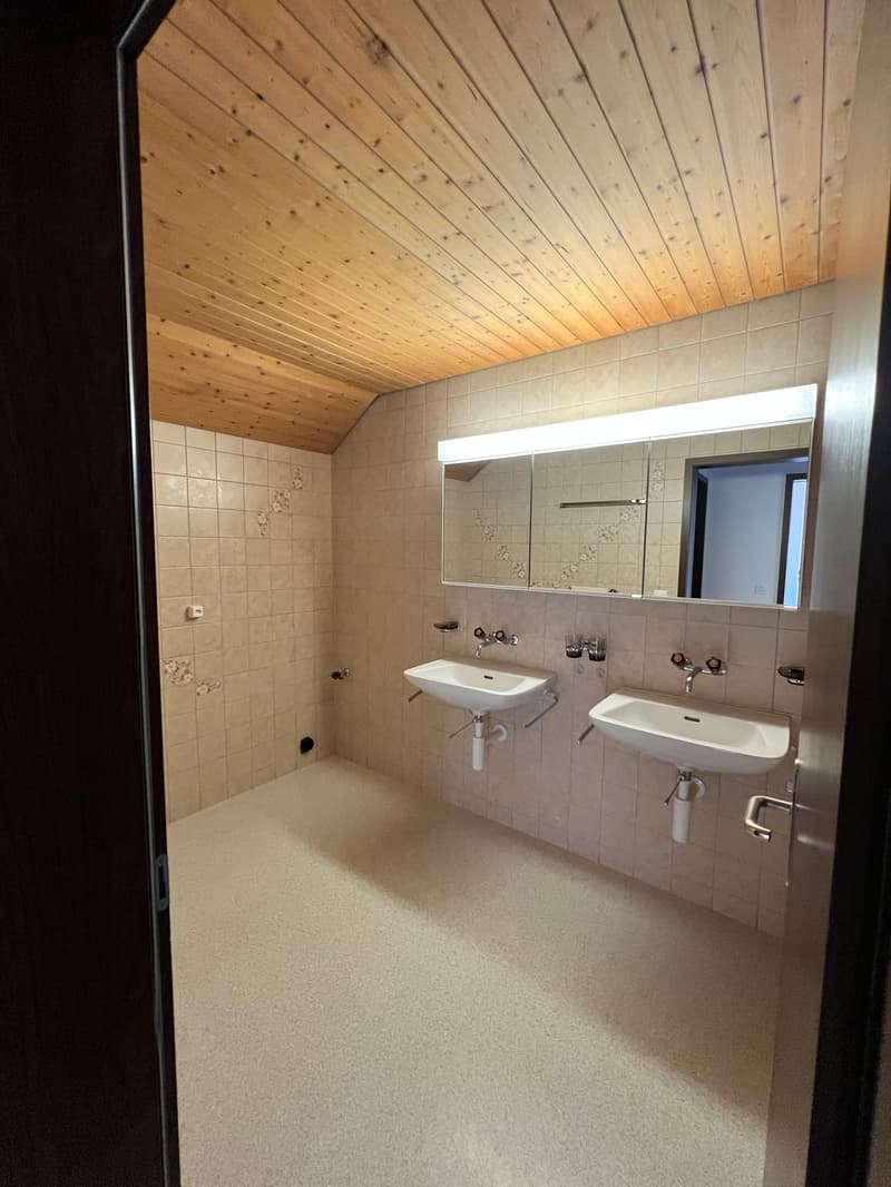Charmant appartement maisonnette 4 pièces à Wichtrach (17)