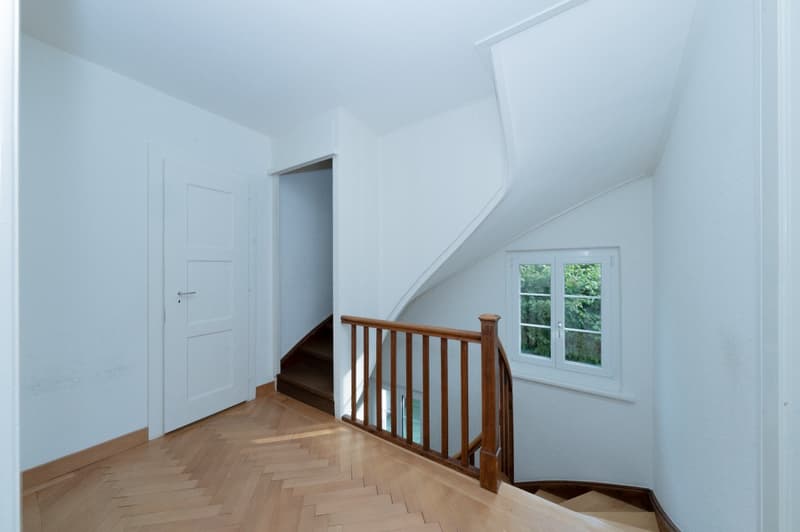 Well-maintained single-family house in a quiet residential area in Bern (7)