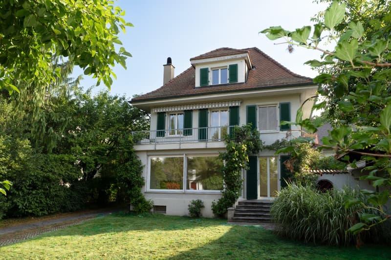 Well-maintained single-family house in a quiet residential area in Bern (2)