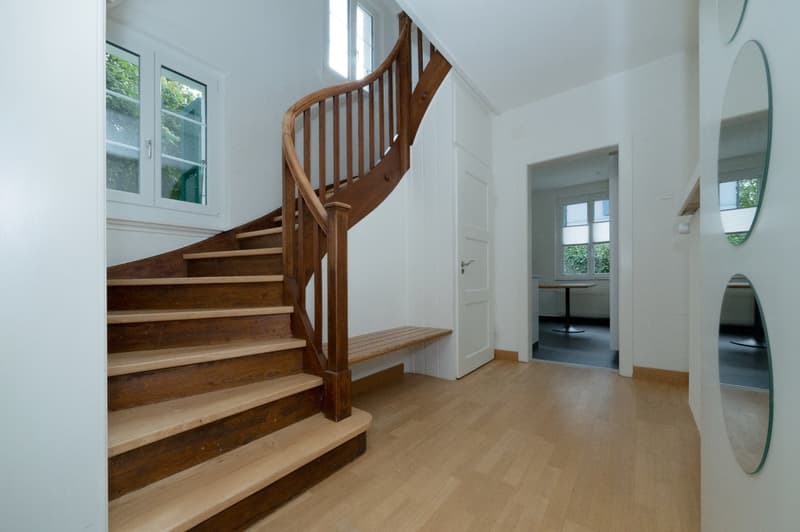 Well-maintained single-family house in a quiet residential area in Bern (8)