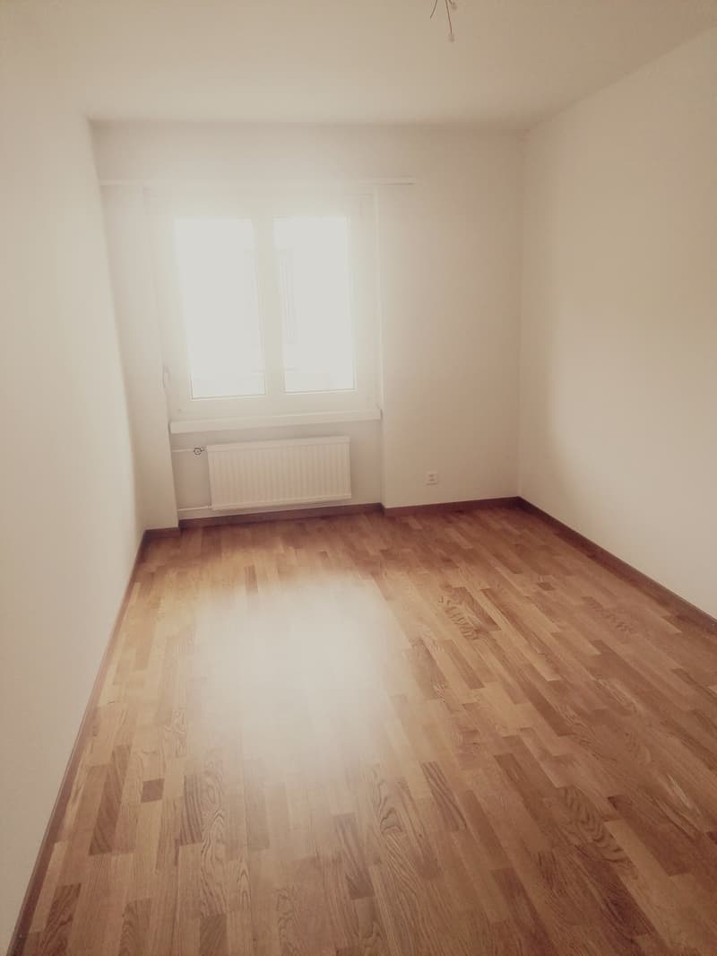 Renovierte 4.5-Zimmer-Wohnung in Ittigen (5)