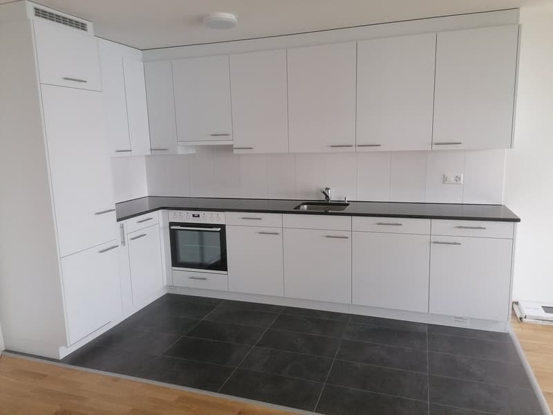 Renovierte 4.5-Zimmer-Wohnung in Ittigen (2)