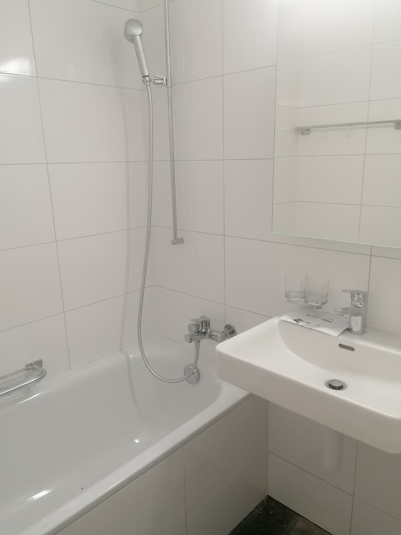 Renovierte 4.5-Zimmer-Wohnung in Ittigen (3)