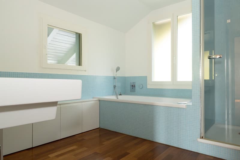 Rustikale Eleganz in Gümligen - freistehendes Chalet mit viel Umschwung (15)